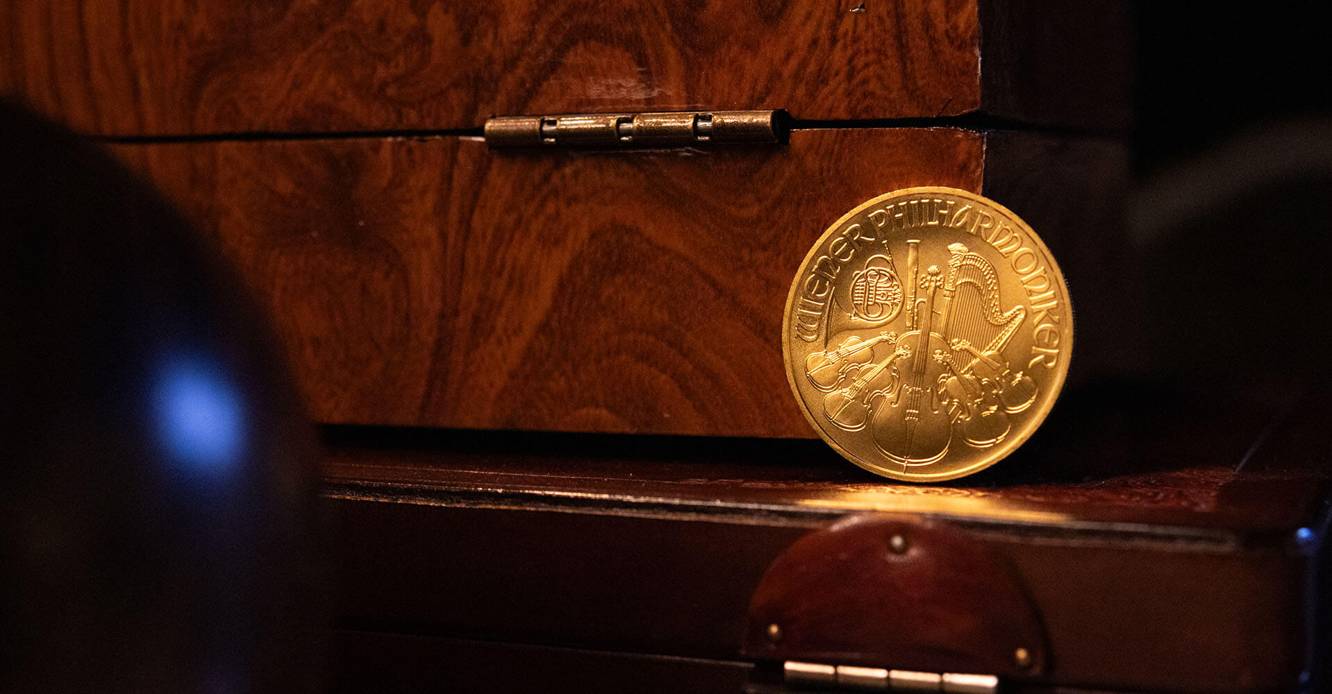 W Jaki Sposób Moneta Którą Zauważył Charlie tavex.pl